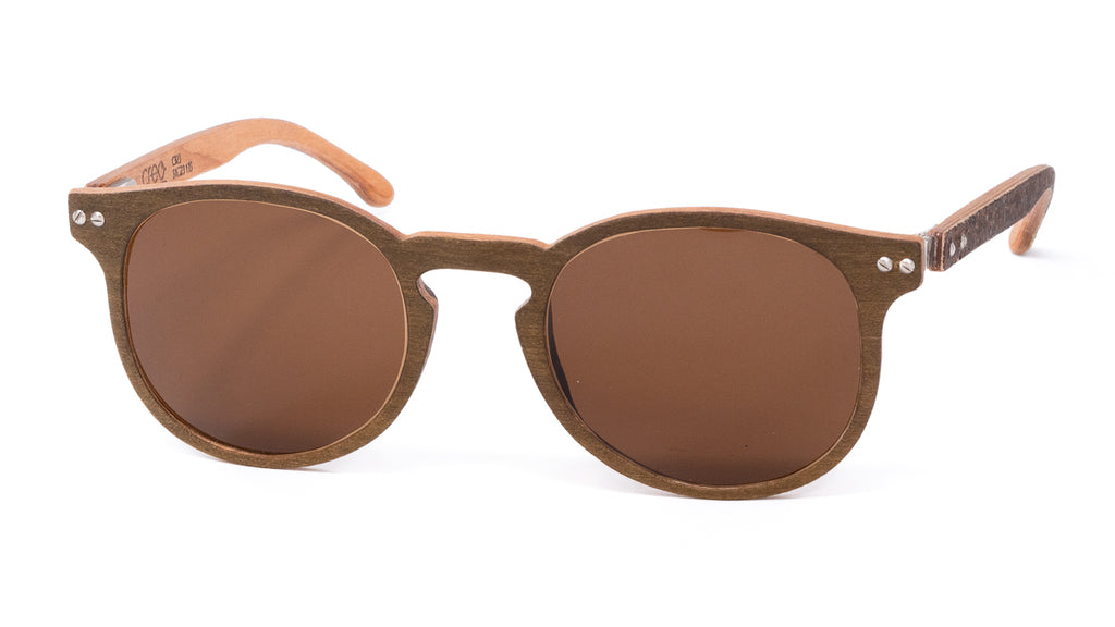 CREO 323 - Magnolia and coffee