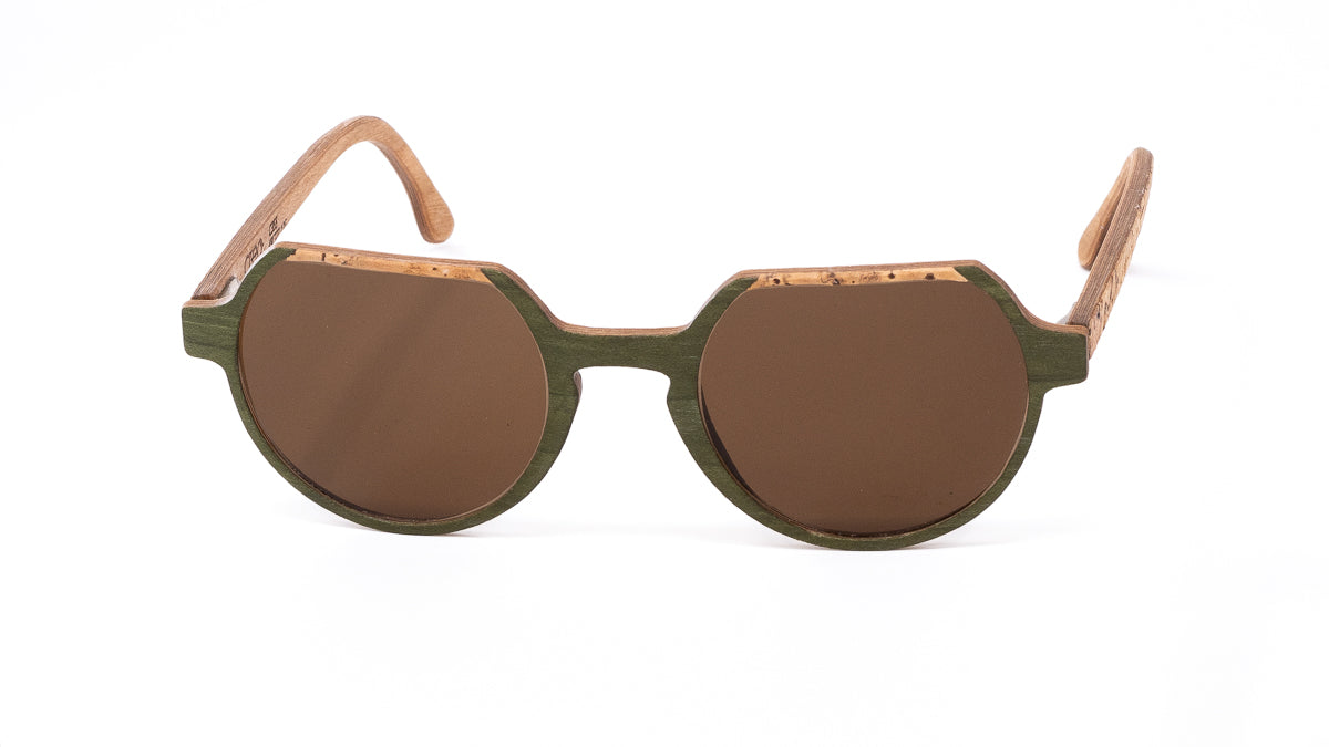 Creo 355 - Magnolia wood and Cork